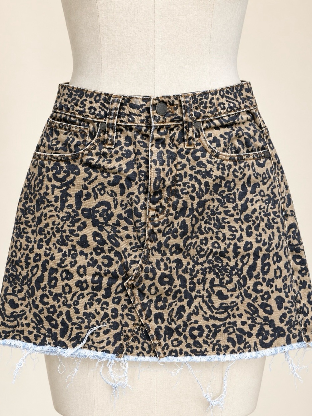 Madewell Rigid Denim A-Line Mini Skirt in Leopard Print Autumn Meadow, size 26.